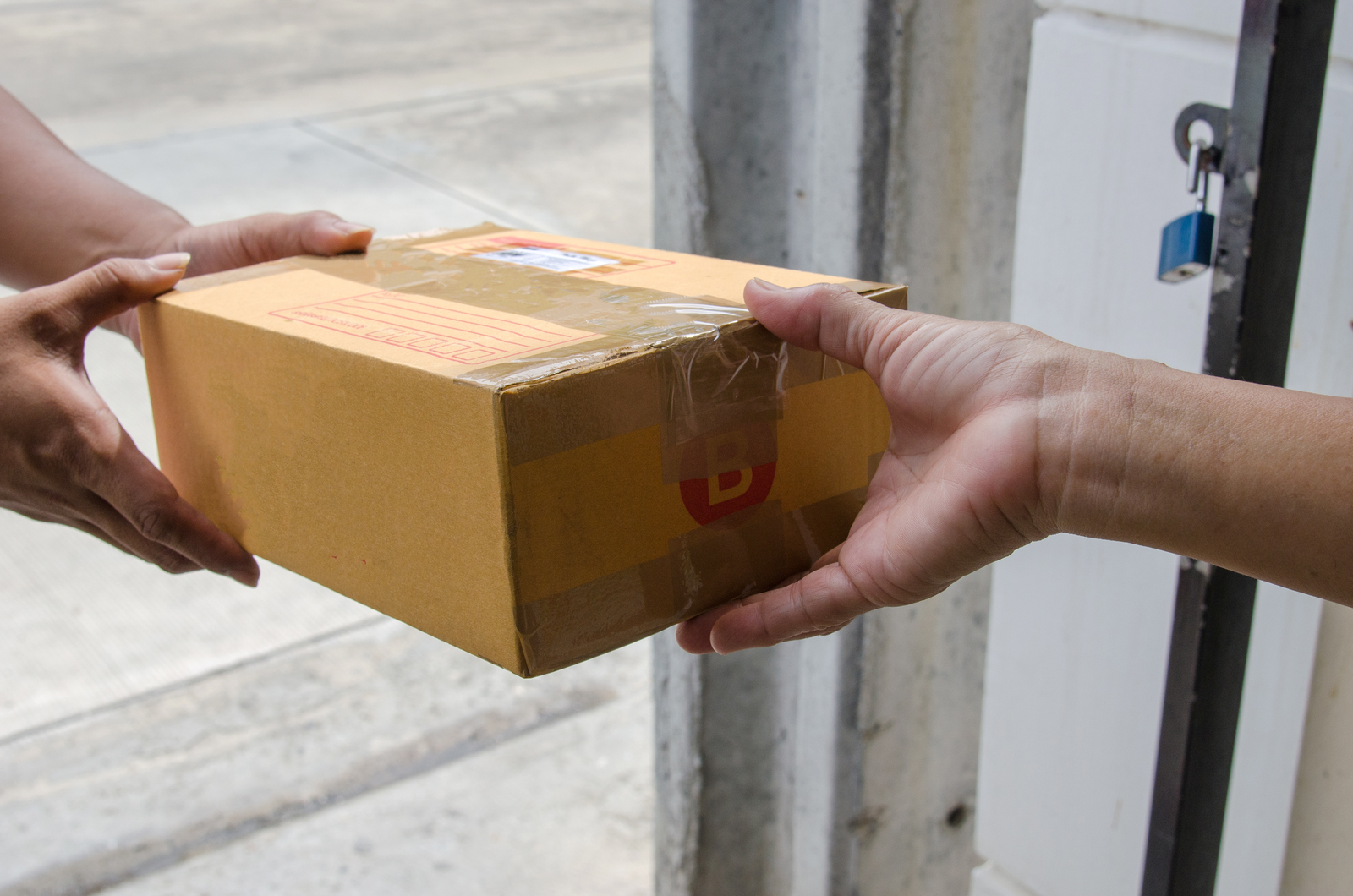Ways To Save Money On International Shipping For Your Business